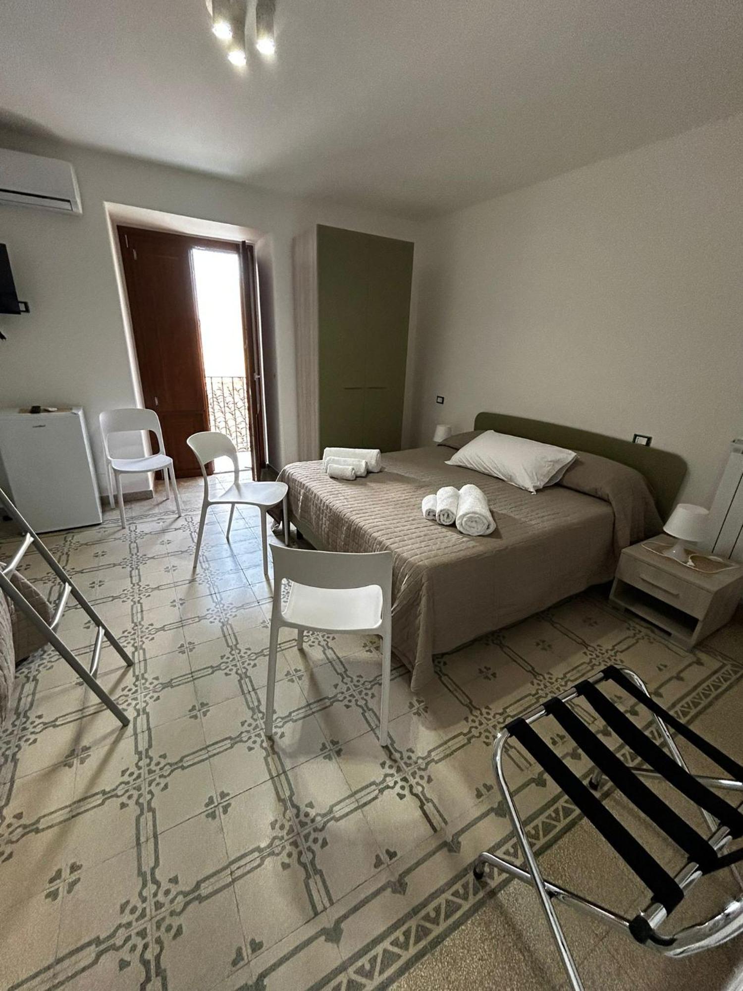 La Spiga Hotel Gangi Exterior photo